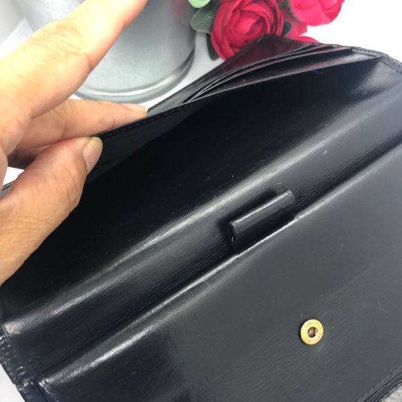 Authentic Louis Vuitton Épi Long Wallet - Picture 11 of 13